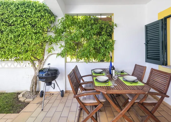 Casa Madeleina Nyaraló